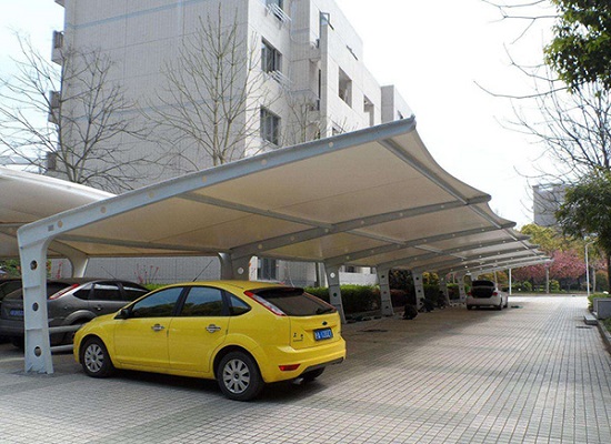 7字型膜結(jié)構(gòu)汽車停車棚_雨棚
