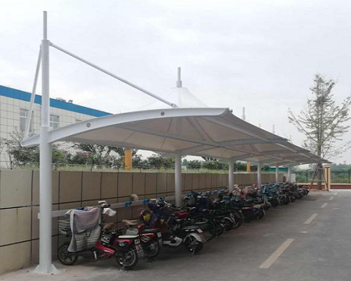 膜結(jié)構(gòu)電動(dòng)車(chē)停車(chē)棚